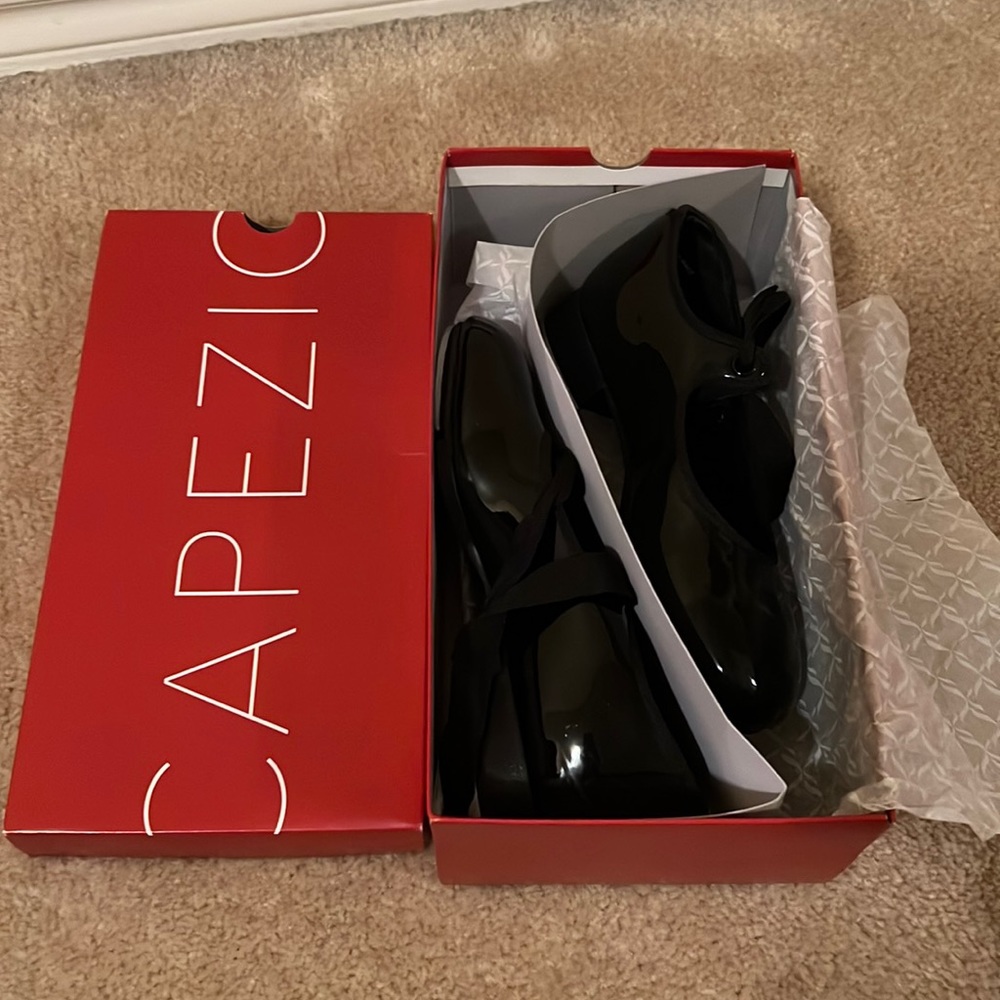 Black girls tap shoes Capezio youth 5